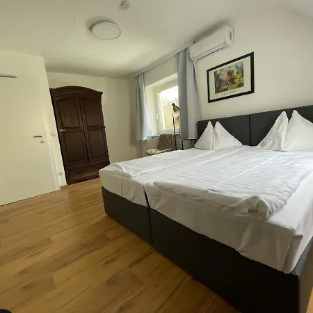 Holiday home Auerhahn