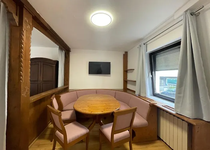 Auerhahn * Vöcklabruck